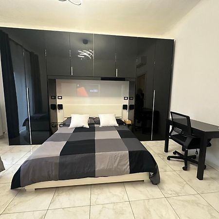 Isola Apartment Milano Exteriör bild